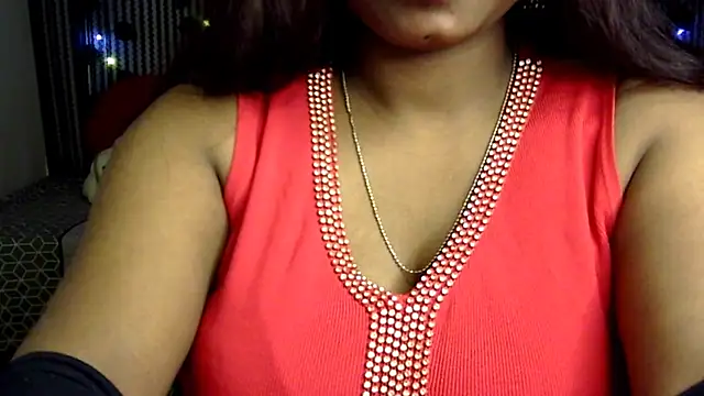 Snapshot of Radhika_Singhaniya chatting on December 17, 2024, 5:26 pm Radhika Singhaniya online show from December 17, 2024, 5:26 pm