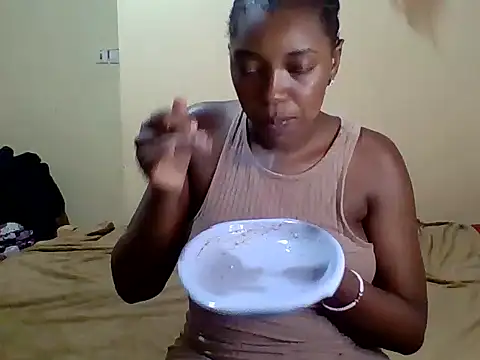 Zara Twilight online show from February 15, 2025, 9:04 pm