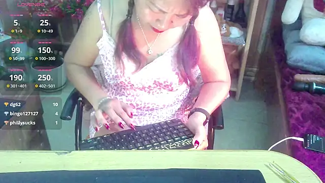 Snapshot of Jerry-Lan chatting on November 18, 2025, 11:25 am Jerry-Lan online show from November 18, 2025, 11:25 am