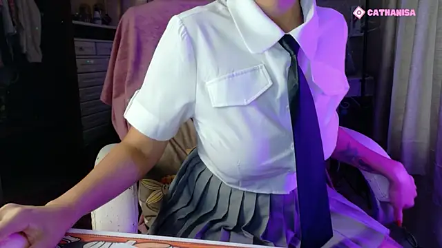 Snapshot of AllisonCatUwU chatting on October 18, 2025, 3:35 pm AllisonCatUwU online show from October 18, 2025, 3:35 pm