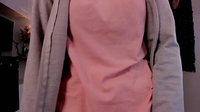 BettyBrowni online show from February 9, 2025, 7:09 pm