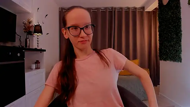 BettyBrowni online show from March 1, 2025, 4:11 pm