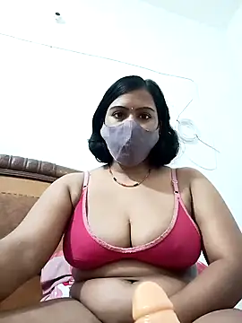 Snapshot of nitasahu chatting on February 7, 2025, 6:56 am nitasahu online show from February 7, 2025, 6:56 am