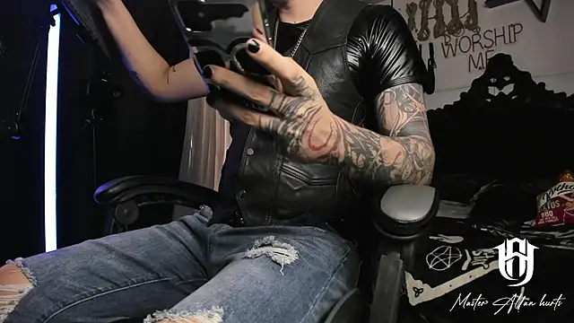 allanhurtss online show from January 10, 2025, 8:15 pm