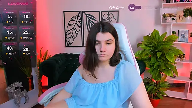 Snapshot of Viola__Shy chatting on January 24, 2025, 3:11 am Viola Shy online show from January 24, 2025, 3:11 am