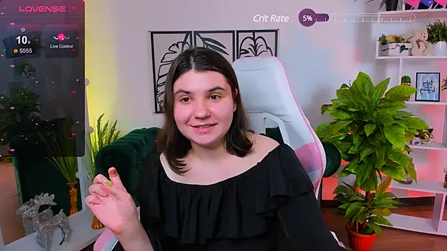 Snapshot of Viola__Shy chatting on January 29, 2025, 3:22 am Viola Shy online show from January 29, 2025, 3:22 am
