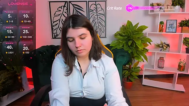 Snapshot of Viola__Shy chatting on February 25, 2025, 9:02 pm Viola Shy online show from February 25, 2025, 9:02 pm