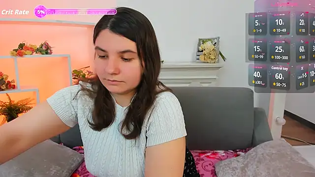 Snapshot of Viola__Shy chatting on September 18, 2025, 9:06 pm Viola Shy online show from September 18, 2025, 9:06 pm