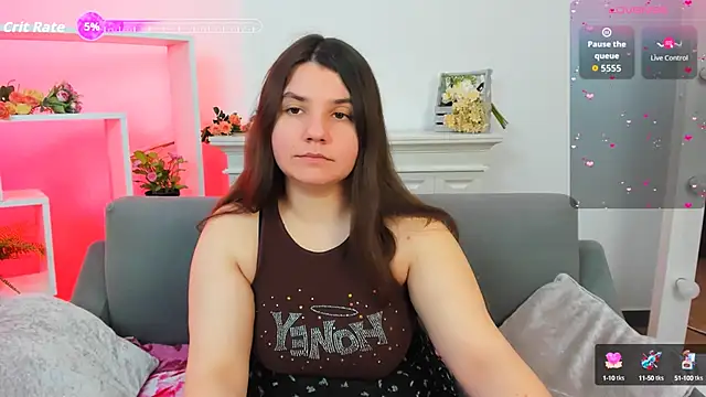 Snapshot of Viola__Shy chatting on September 21, 2025, 9:05 pm Viola Shy online show from September 21, 2025, 9:05 pm