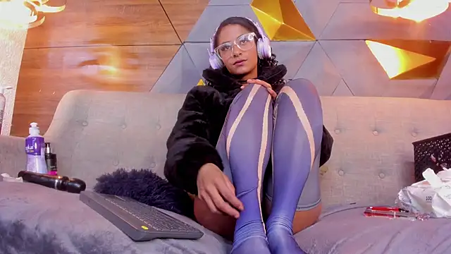 sarah banks1 online show from January 6, 2025, 10:15 pm