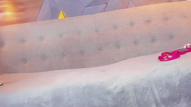 sarah banks1 online show from January 28, 2025, 7:00 pm