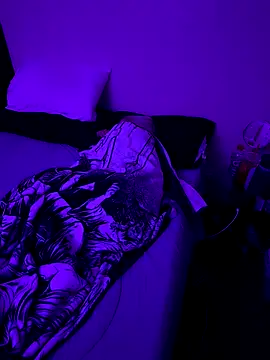 bdsm4u online show from December 16, 2025, 1:43 am