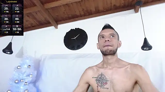 Snapshot of BIGZEHUZ chatting on December 20, 2024, 12:38 pm BIGZEHUZ online show from December 20, 2024, 12:38 pm