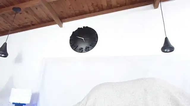 Snapshot of BIGZEHUZ chatting on February 7, 2025, 11:34 am BIGZEHUZ online show from February 7, 2025, 11:34 am