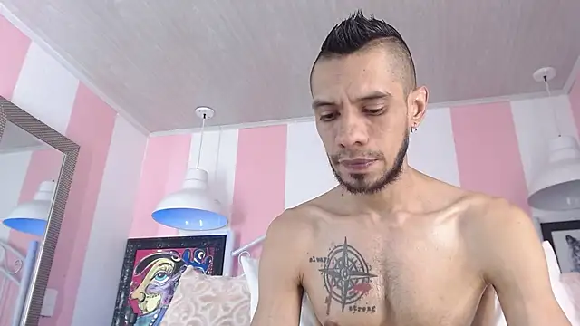 Snapshot of BIGZEHUZ chatting on March 7, 2025, 7:08 am BIGZEHUZ online show from March 7, 2025, 7:08 am