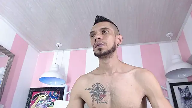 Snapshot of BIGZEHUZ chatting on March 9, 2025, 4:49 am BIGZEHUZ online show from March 9, 2025, 4:49 am