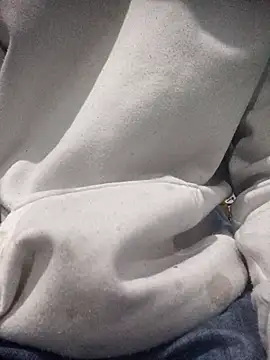 Leonul online show from December 14, 2025, 11:53 pm