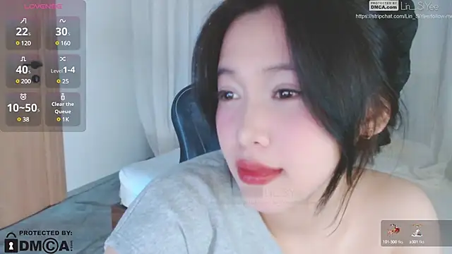 Snapshot of Lin_SiYee chatting on December 28, 2024, 1:59 pm Lin SiYee online show from December 28, 2024, 1:59 pm