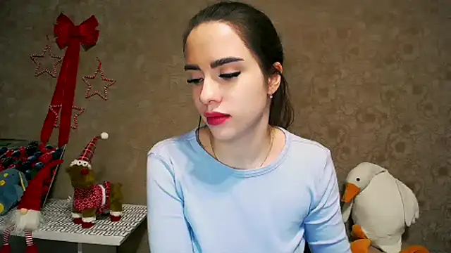  your fantasy girl online show from December 28, 2024, 2:43 am