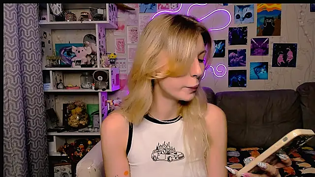 Maria Hunt online show from December 5, 2024, 3:15 am