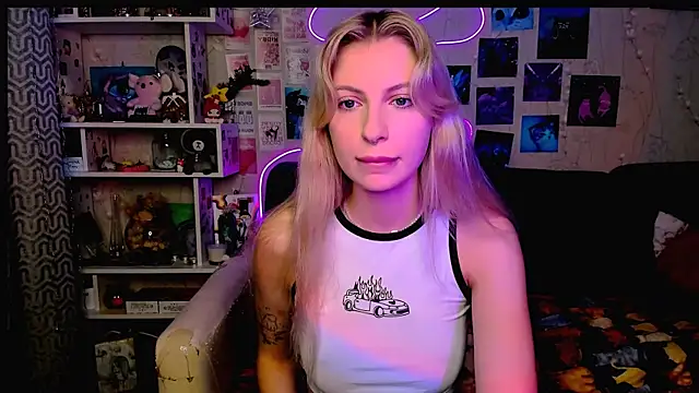 Maria Hunt online show from December 19, 2024, 3:29 am