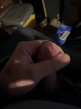 Snapshot of joeycbigcock chatting on December 10, 2024, 7:54 pm joeycbigcock online show from December 10, 2024, 7:54 pm