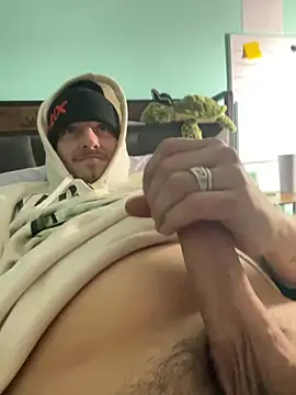 Snapshot of joeycbigcock chatting on December 19, 2024, 9:49 pm joeycbigcock online show from December 19, 2024, 9:49 pm