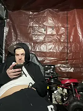 Snapshot of joeycbigcock chatting on February 4, 2025, 1:23 am joeycbigcock online show from February 4, 2025, 1:23 am