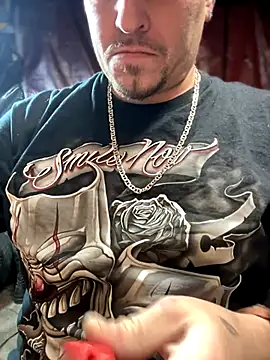 Snapshot of joeycbigcock chatting on November 17, 2025, 9:20 pm joeycbigcock online show from November 17, 2025, 9:20 pm