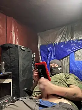 Snapshot of joeycbigcock chatting on November 26, 2025, 12:11 am joeycbigcock online show from November 26, 2025, 12:11 am