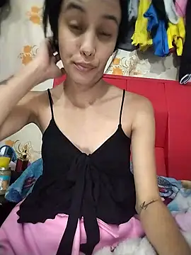 The-quee22 online show from October 1, 2025, 3:45 am