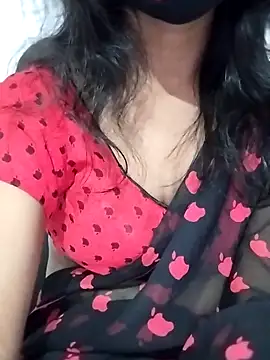 Snapshot of Triveni-Lovely chatting on November 9, 2025, 4:49 pm Triveni-Lovely online show from November 9, 2025, 4:49 pm