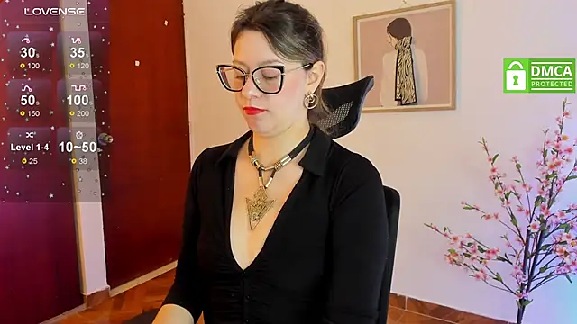 Snapshot of Chanelll_Taylorr_ chatting on February 2, 2025, 12:35 pm Chanelll Taylorr online show from February 2, 2025, 12:35 pm