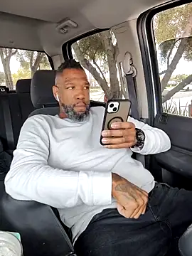 3prettyboy3 online show from October 13, 2025, 7:25 pm