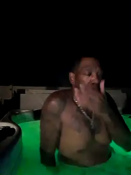 3prettyboy3 online show from November 1, 2025, 9:11 am