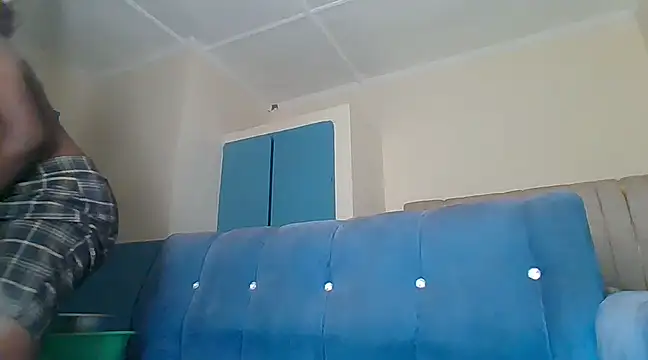 awino001 online show from February 27, 2025, 7:37 pm