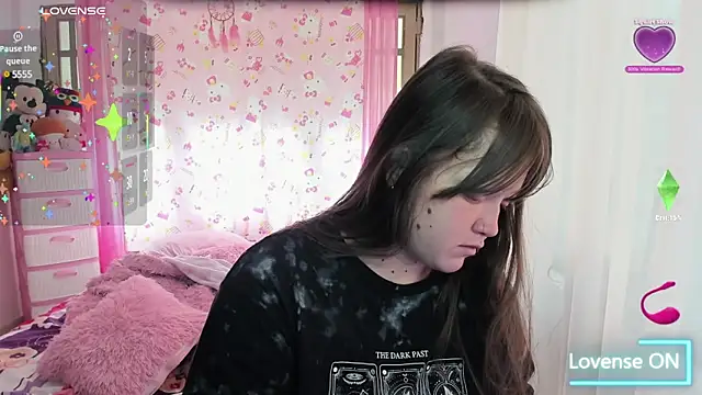 pamela tcw online show from February 19, 2025, 2:34 pm