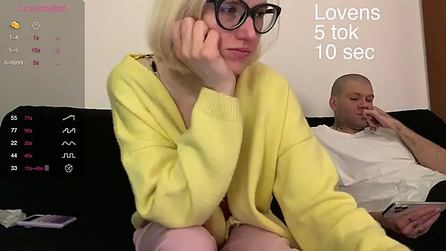 Sexy Sweets online show from October 15, 2025, 10:32 pm