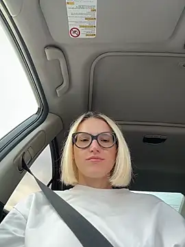 Sexy Sweets online show from November 8, 2025, 12:16 pm