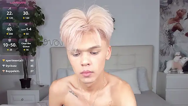 Felix Rey online show from December 13, 2025, 7:53 pm