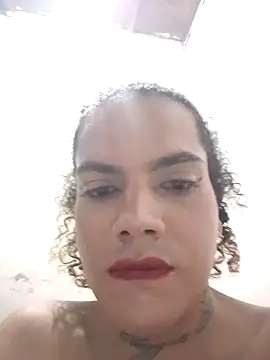 Snapshot of aleja_mistress_ chatting on February 27, 2025, 8:50 am aleja mistress online show from February 27, 2025, 8:50 am