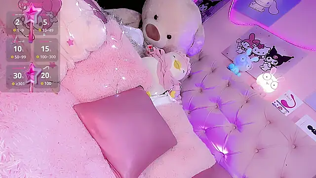 Snapshot of Cute_Roxxy chatting on January 17, 2025, 9:39 am Cute Roxxy online show from January 17, 2025, 9:39 am