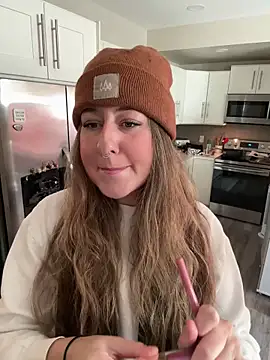 sophielove888 online show from November 10, 2025, 9:47 pm