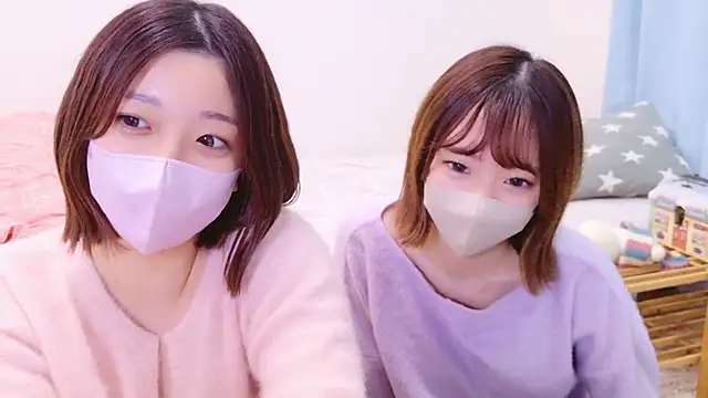 Snapshot of HaruruHappy chatting on December 20, 2024, 3:53 pm HaruruHappy online show from December 20, 2024, 3:53 pm