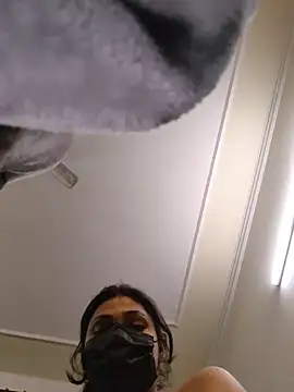 Snapshot of Sonam-378 chatting on February 9, 2025, 11:15 pm Sonam-378 online show from February 9, 2025, 11:15 pm