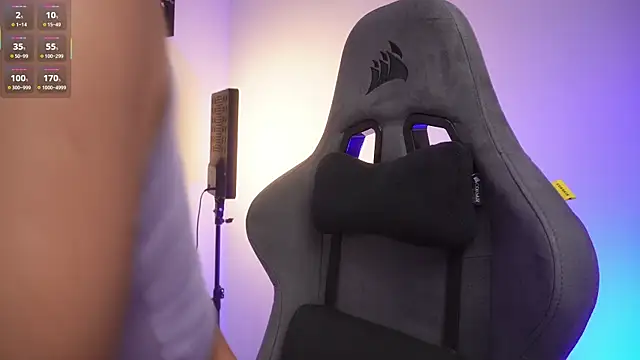 little-eli online show from October 23, 2025, 7:12 pm