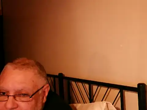 100Tauros online show from September 15, 2025, 10:32 pm