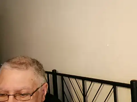 100Tauros online show from October 6, 2025, 9:51 am