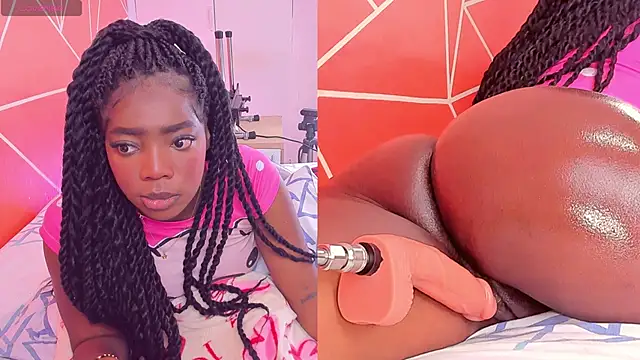 Snapshot of zoeethompson_cm chatting on March 12, 2025, 11:20 am zoeethompson cm online show from March 12, 2025, 11:20 am