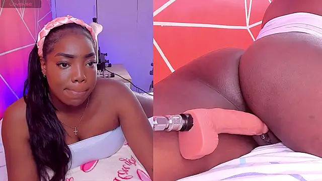 Snapshot of zoeethompson_cm chatting on September 13, 2025, 11:21 am zoeethompson cm online show from September 13, 2025, 11:21 am